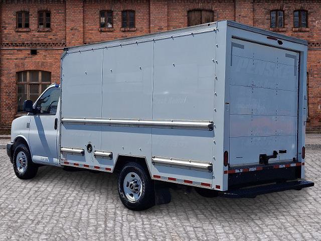 Used 2021 GMC Savana 3500 w/ Power Convenience Package RWD image 6