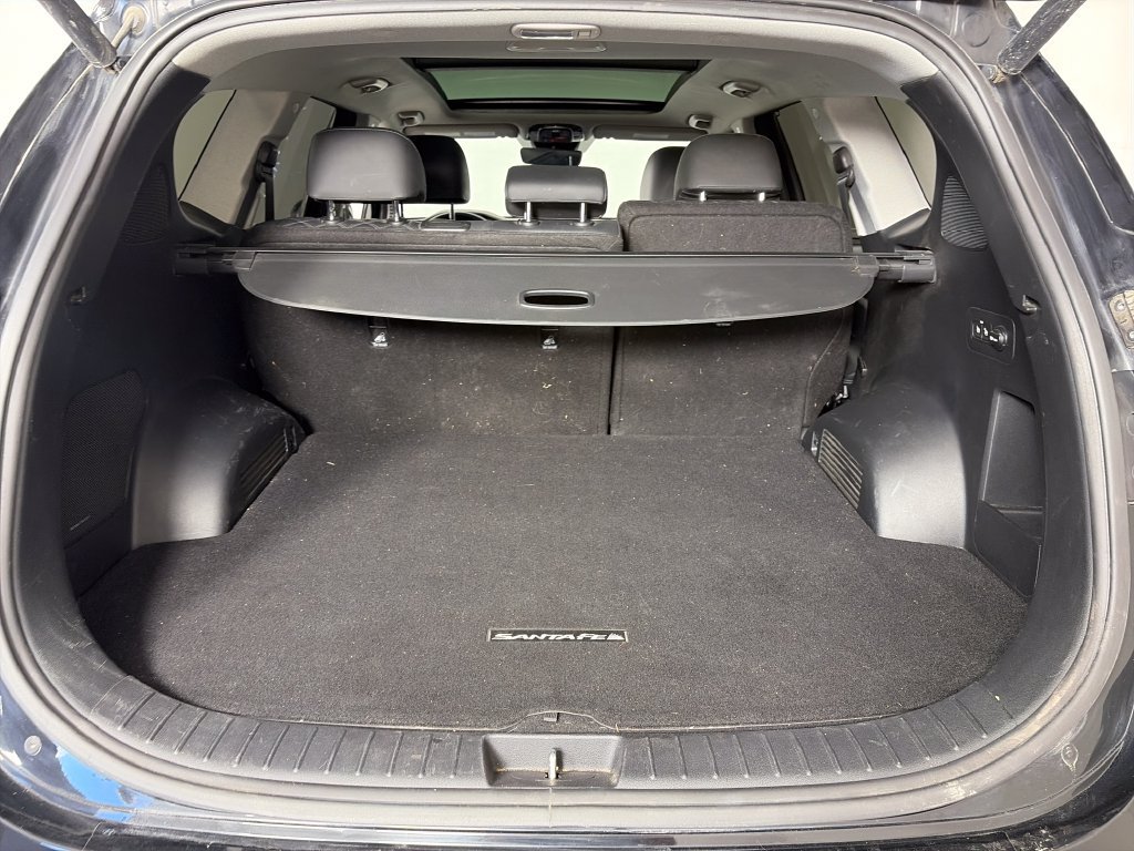 Used 2022 Hyundai Santa Fe Limited w/ Cargo Package AWD/4WD image 26