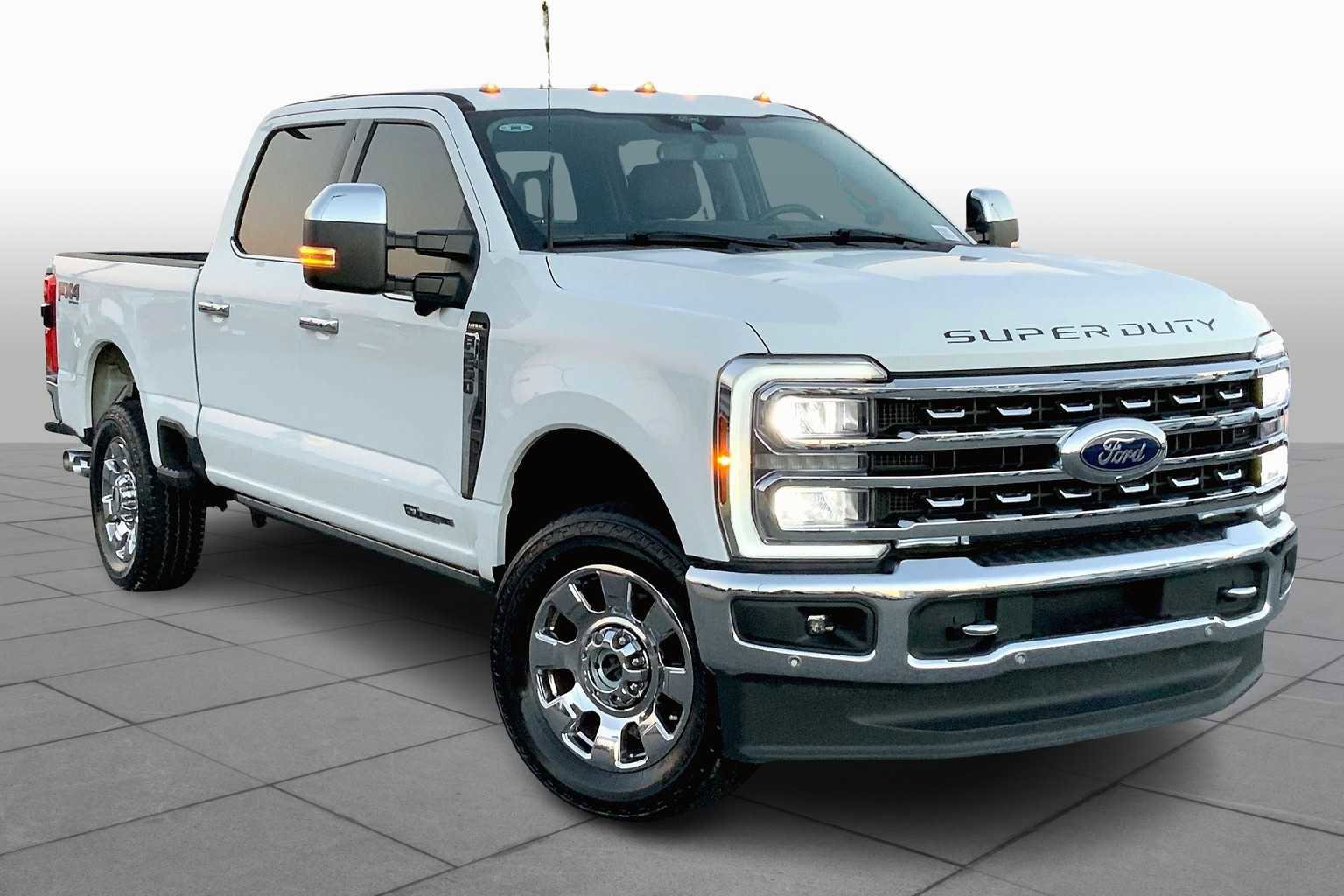 Certified 2024 Ford F250 Lariat w/ Lariat Ultimate Package image 3