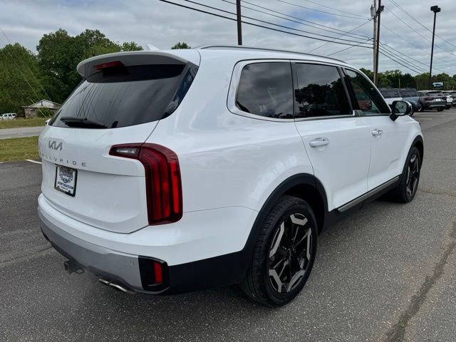 Used 2023 Kia Telluride S w/ S Sunroof Package FWD image 9