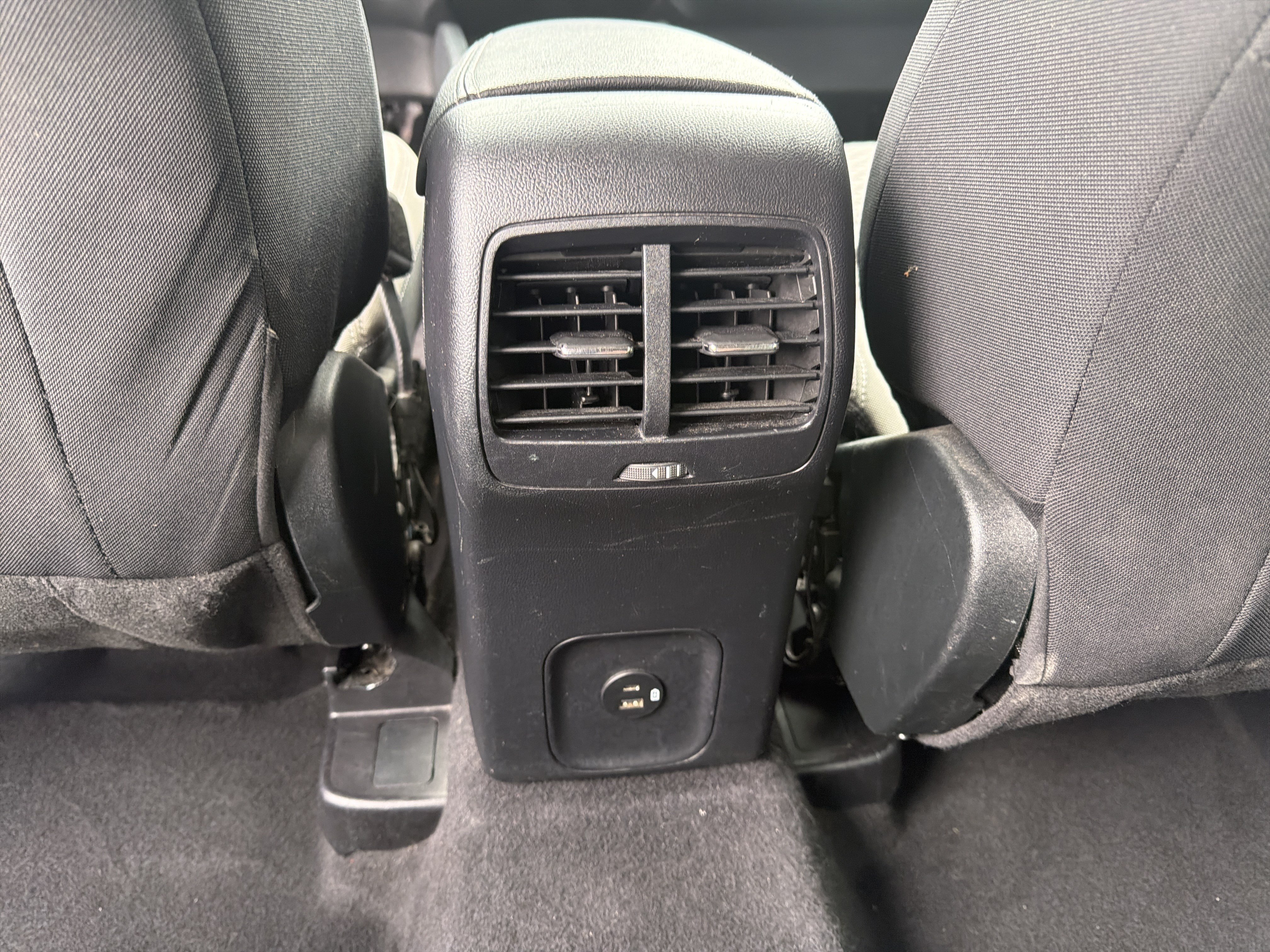 Certified 2020 Ford Escape SE AWD/4WD image 26