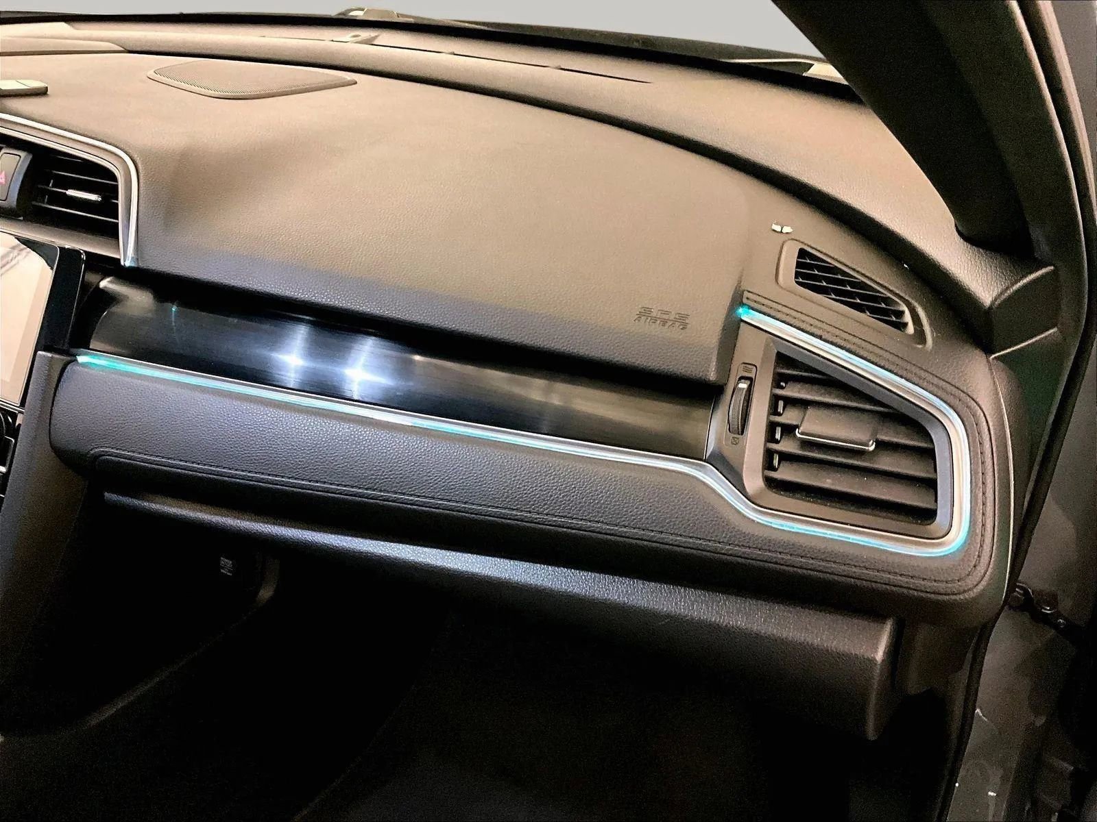 Used 2021 Honda Civic Sport Touring image 15