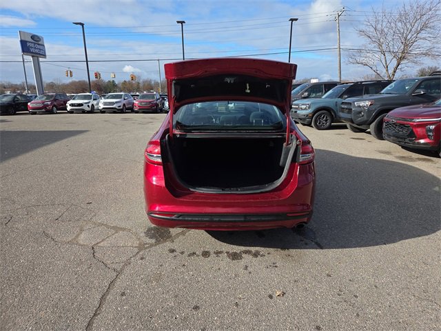 Certified 2017 Ford Fusion SE image 17