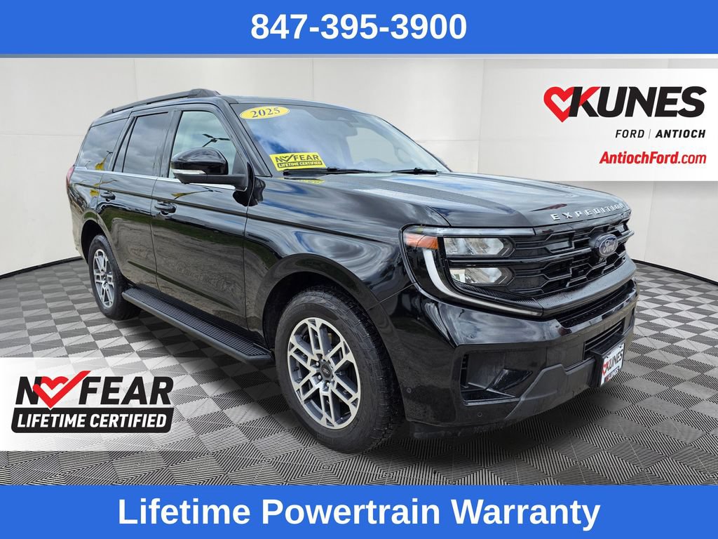 Certified 2025 Ford Expedition Active AWD/4WD image 1