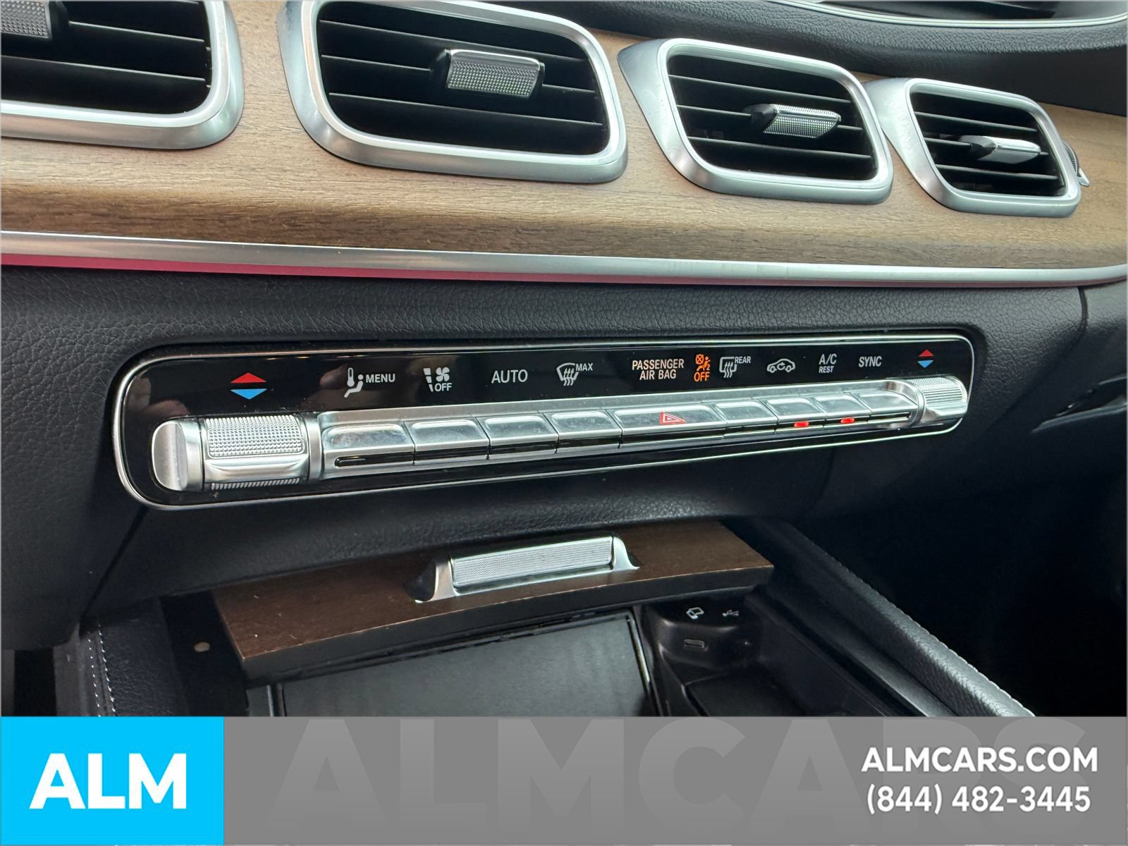 Used 2021 Mercedes-Benz GLE 350 w/ 3rd Row Seat Package image 17
