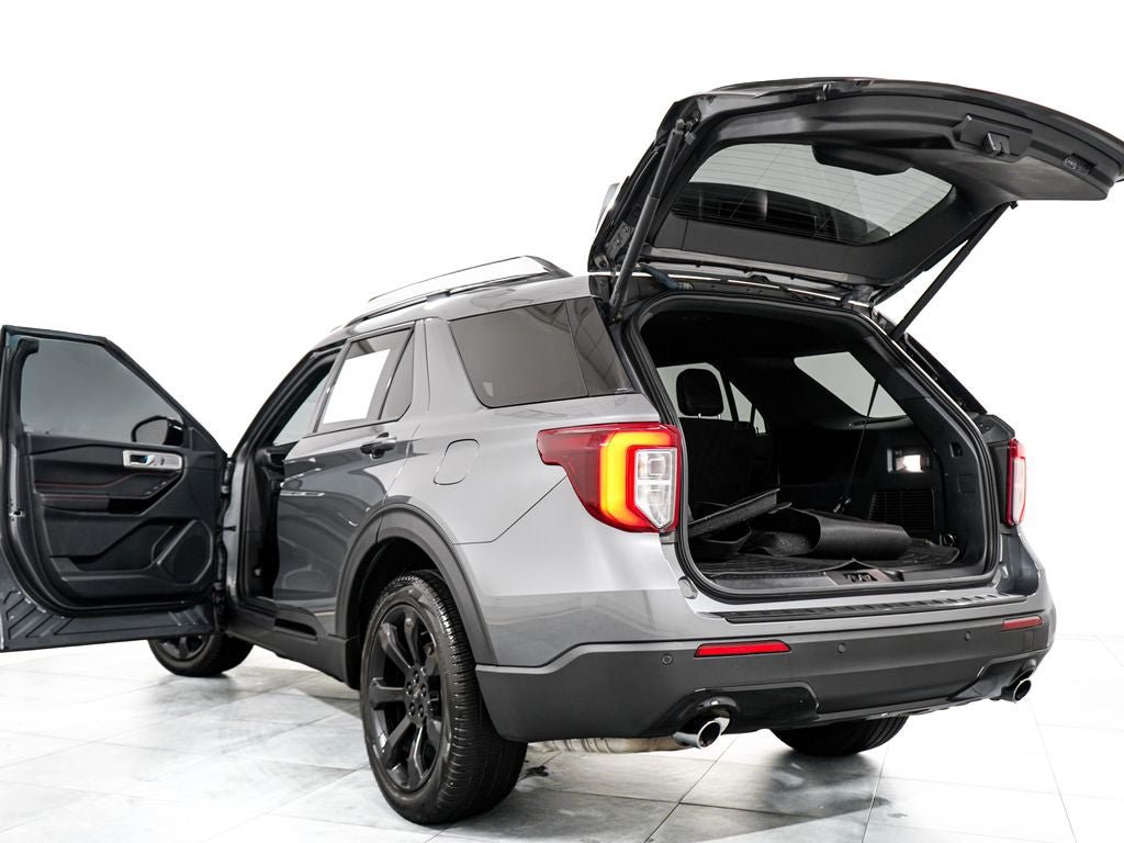 Certified 2023 Ford Explorer ST-Line AWD/4WD image 12