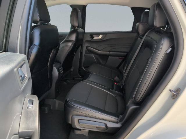 Certified 2024 Ford Escape SE FWD image 14