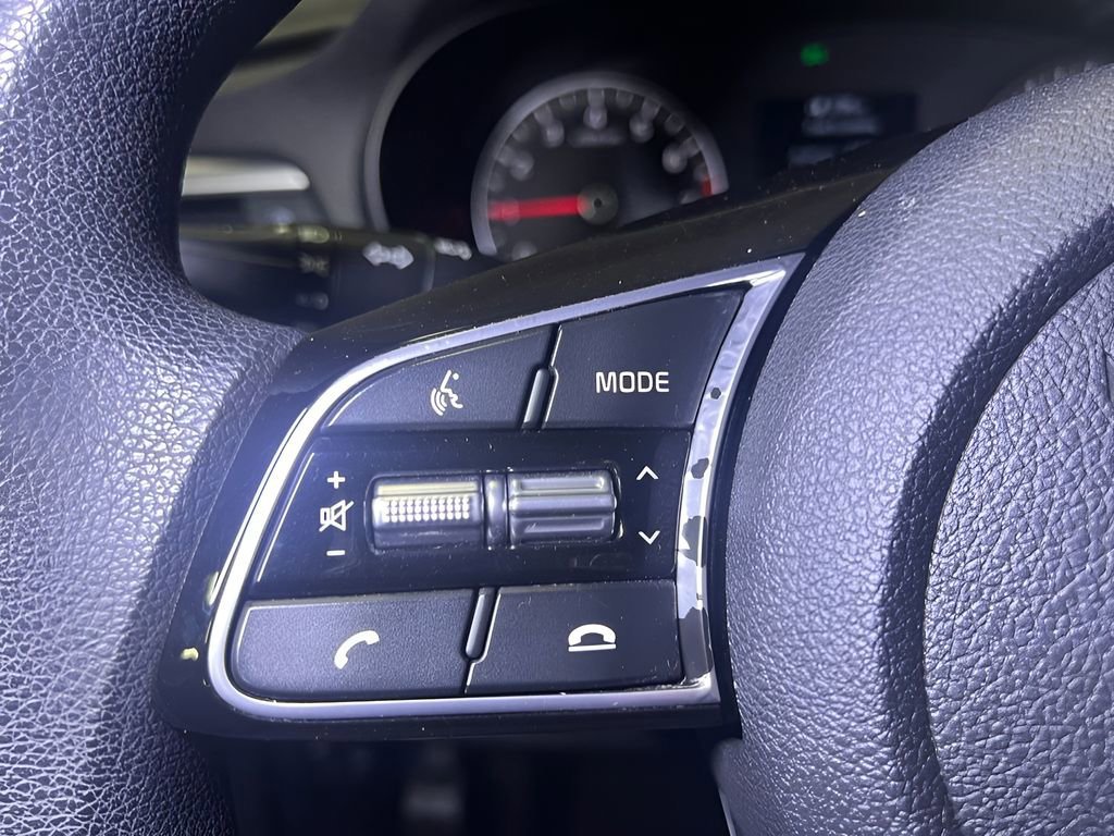 Used 2020 Kia Optima LX FWD image 23