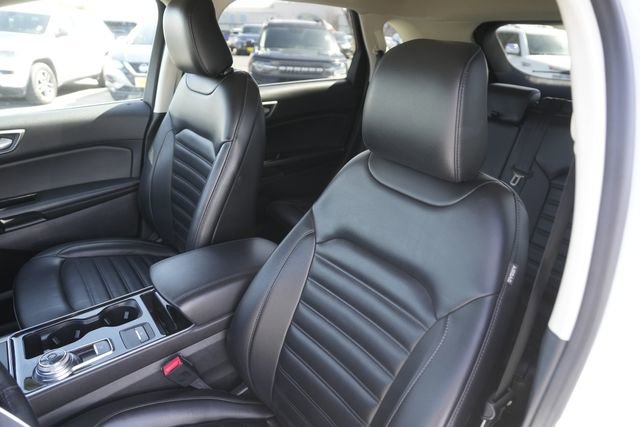 Certified 2020 Ford Edge SEL image 10