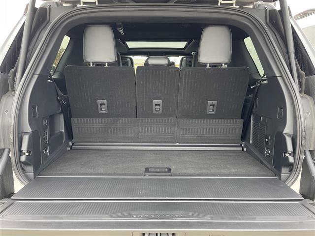 Certified 2026 Ford Expedition Platinum w/ Stealth Appearance Package AWD/4WD image 37