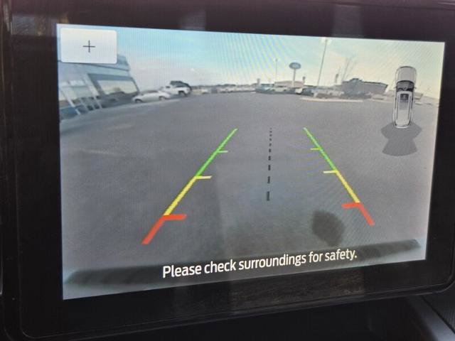 Certified 2022 Ford Explorer XLT w/ Equipment Group 202A image 23