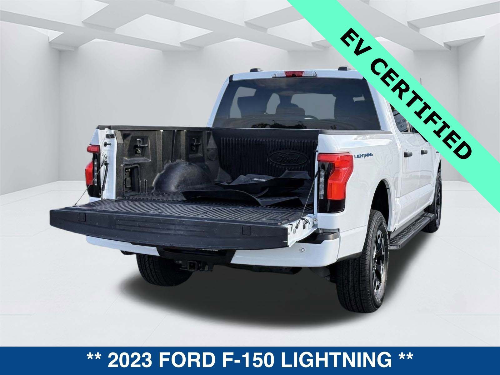 Certified 2023 Ford F150 Lightning XLT image 6