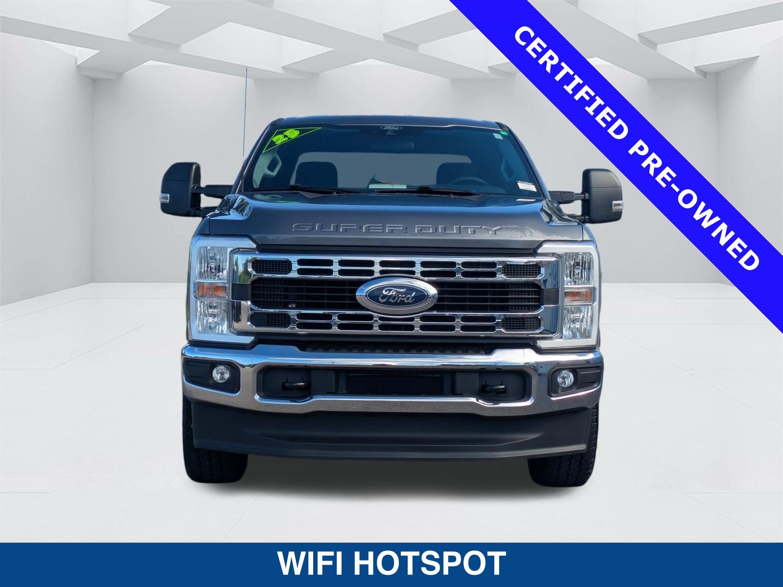 Certified 2025 Ford F250 XLT w/ FX4 Off-Road Package AWD/4WD image 9