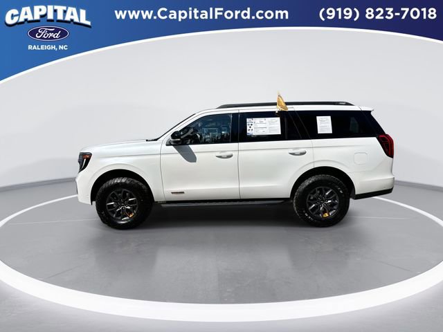 Certified 2025 Ford Expedition Tremor image 3