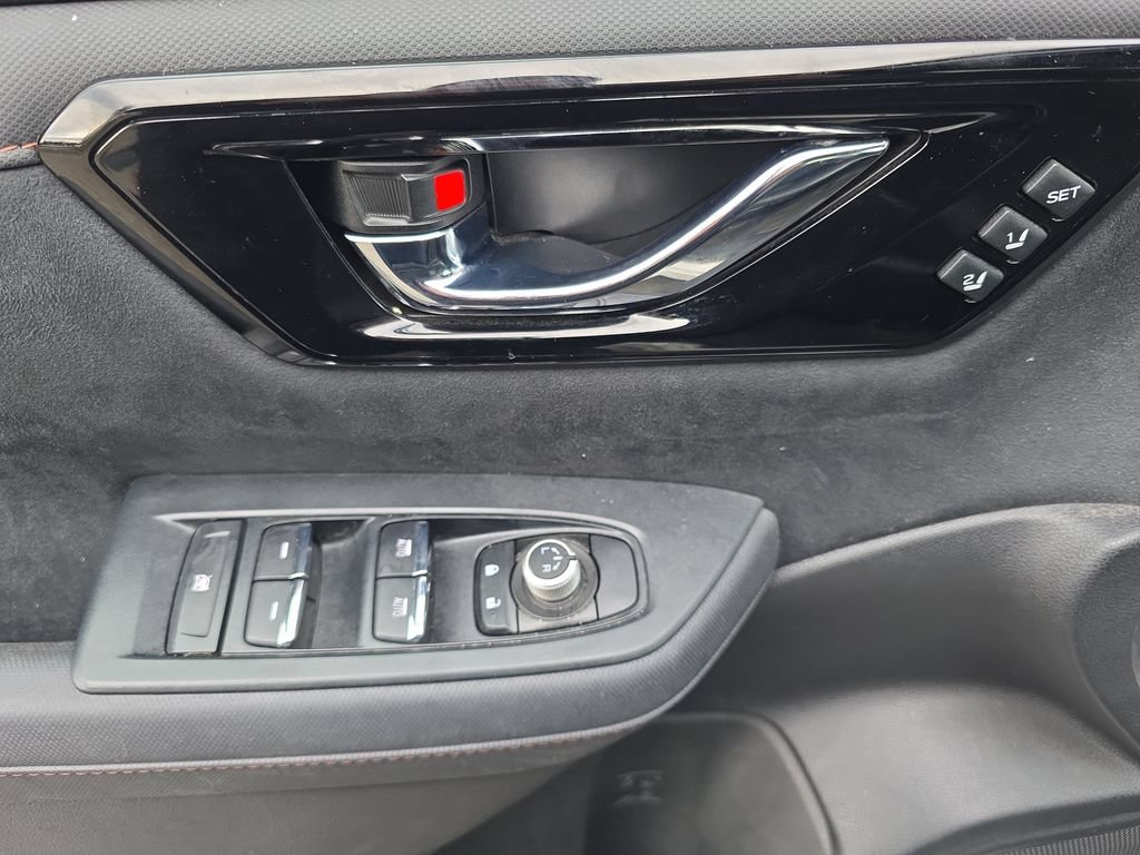 Used 2025 Subaru Forester Touring AWD/4WD image 20