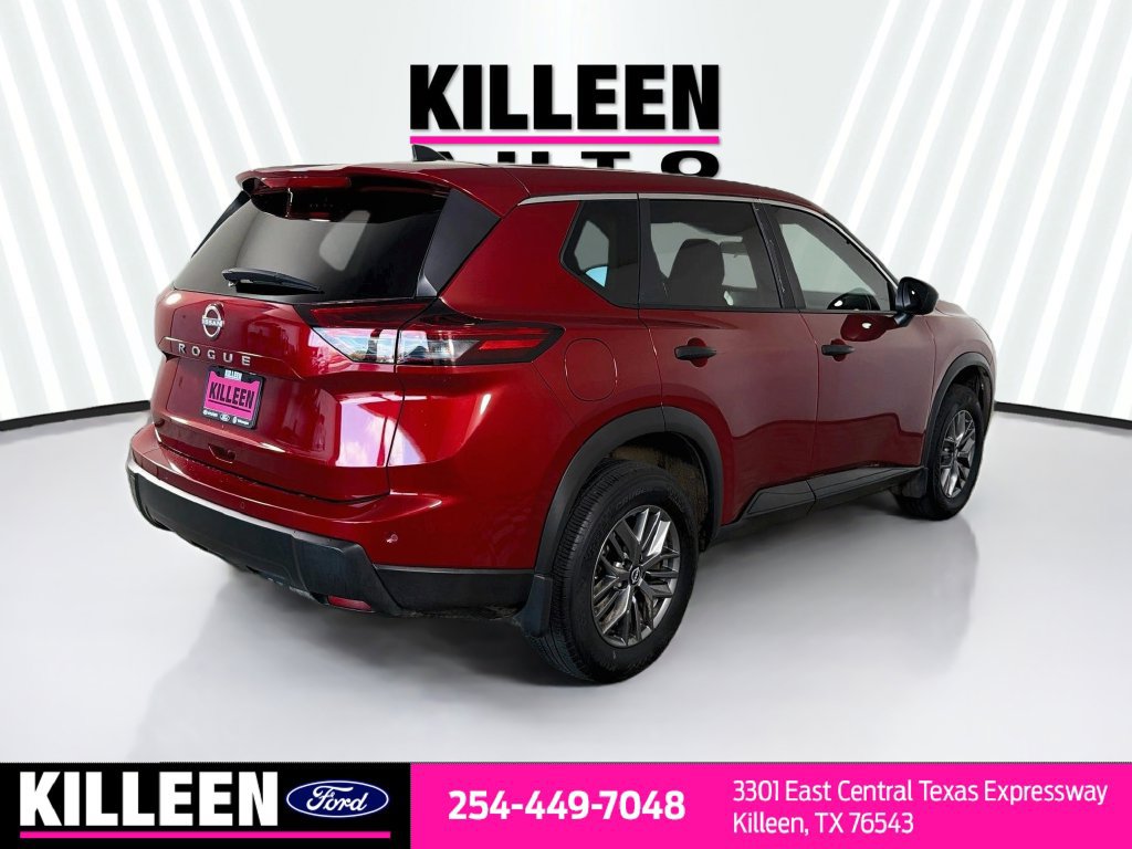 Used 2025 Nissan Rogue S FWD image 9