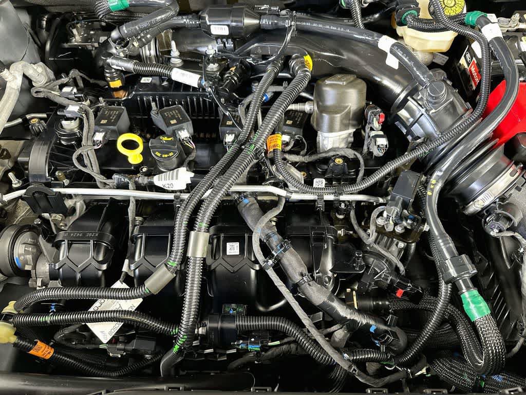 Certified 2022 Ford Maverick XLT w/ Equipment Group 300A Standard AWD/4WD image 9