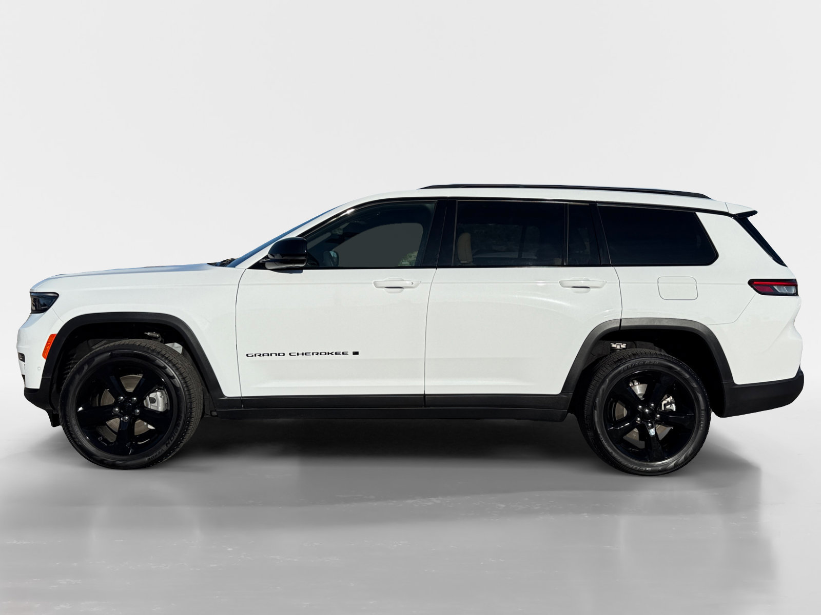 Used 2024 Jeep Grand Cherokee L Limited w/ Luxury Tech Group II AWD/4WD image 2