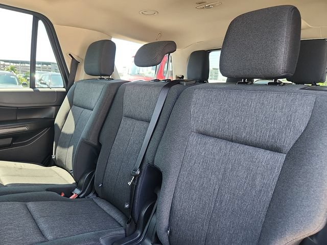 Certified 2024 Ford Expedition XLT AWD/4WD image 24