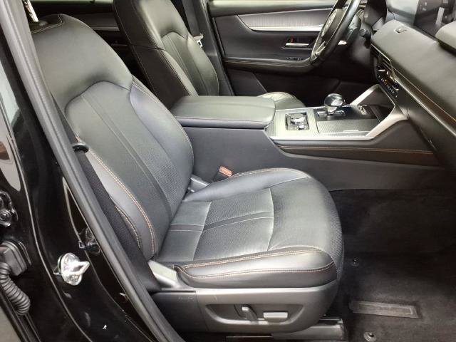 Used 2025 MAZDA CX-70 3.3 Turbo w/ Preferred Package AWD/4WD image 19