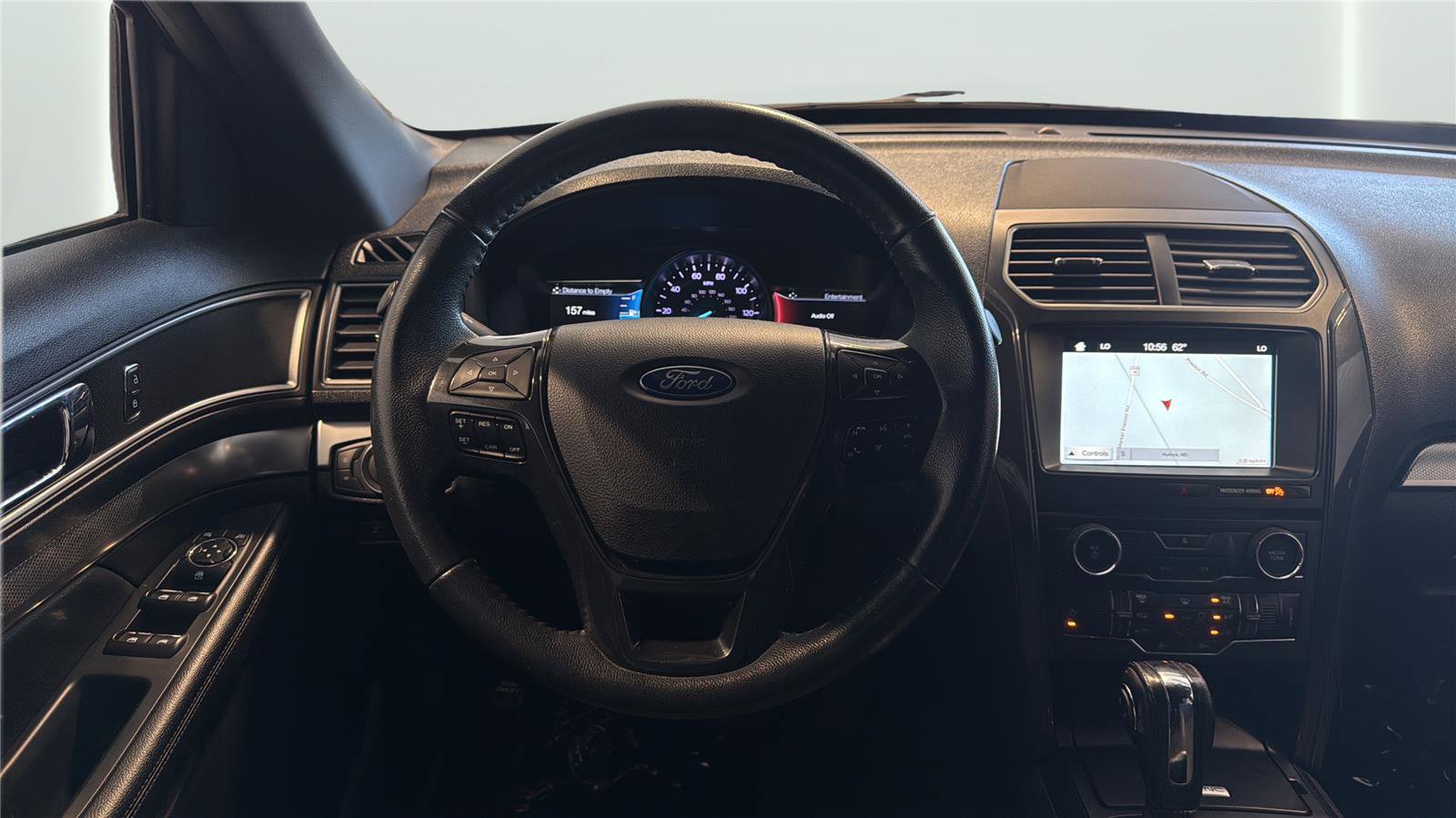 Certified 2018 Ford Explorer XLT w/ Equipment Group 201A AWD/4WD image 13