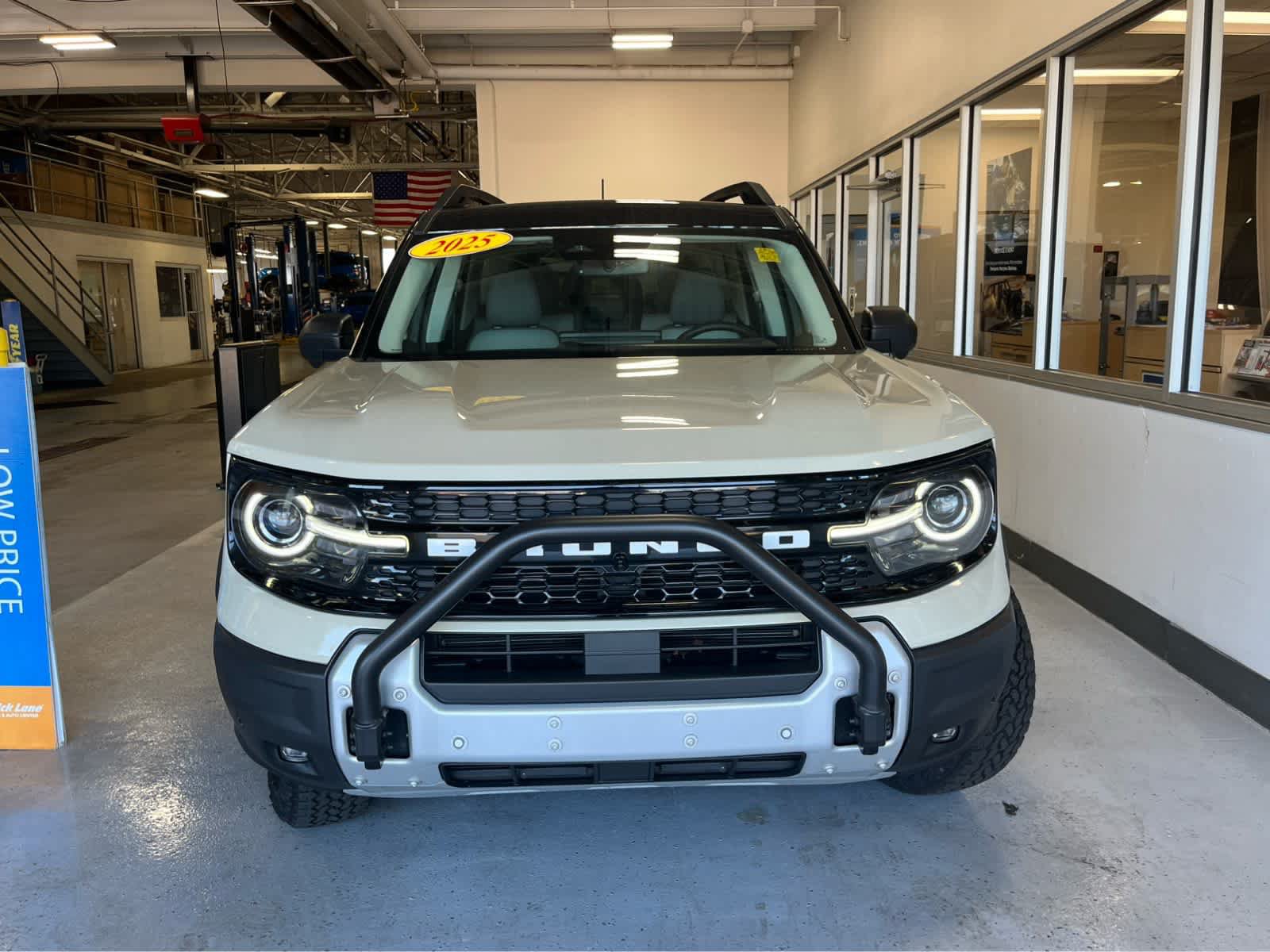 Certified 2025 Ford Bronco Sport Badlands w/ Sasquatch Badlands Package AWD/4WD image 6