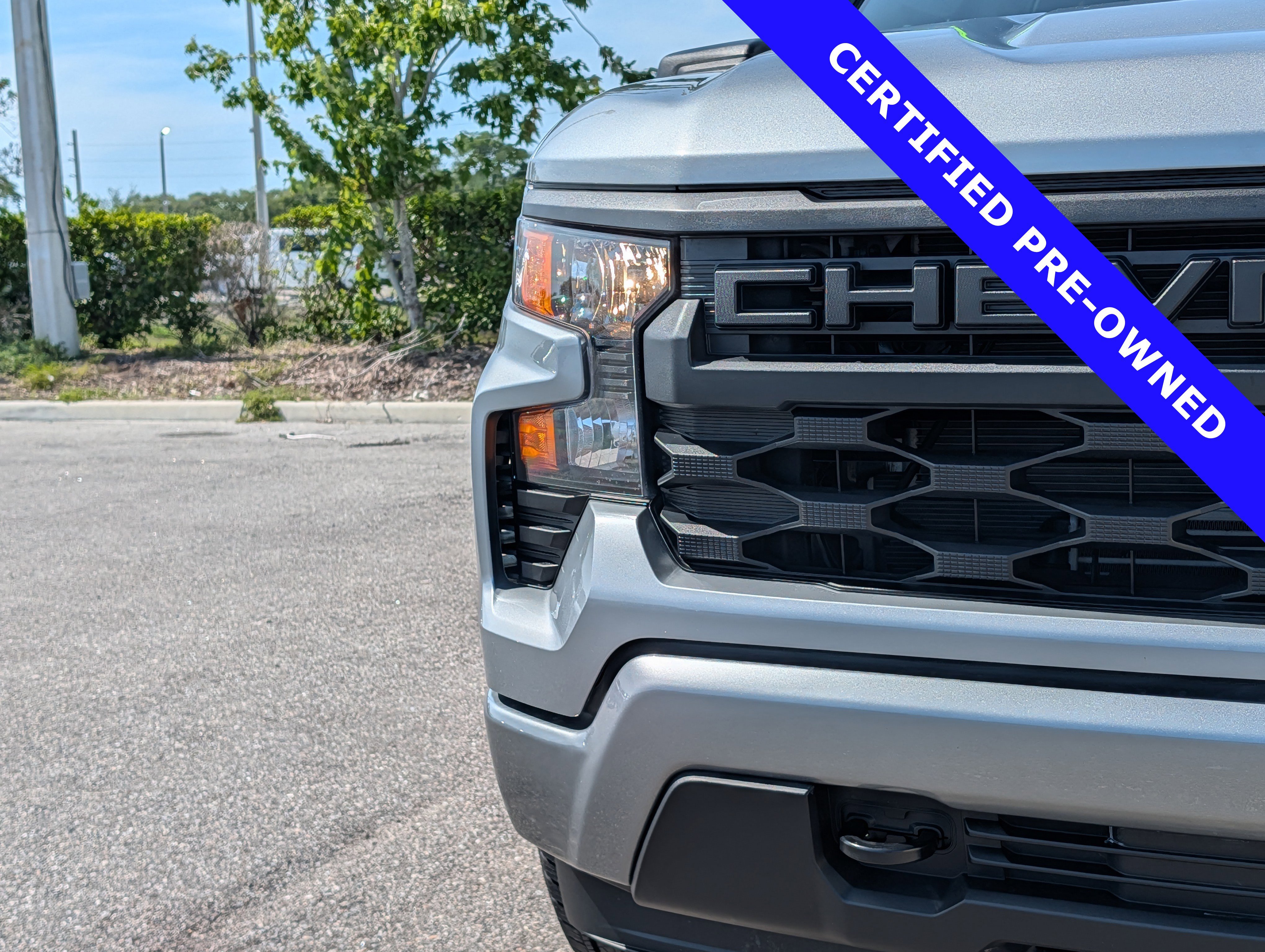Used 2025 Chevrolet Silverado 1500 Custom AWD/4WD image 9
