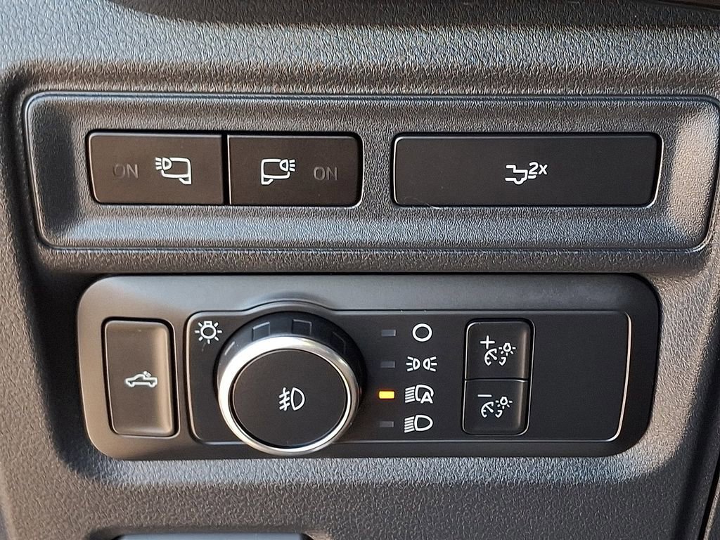 Certified 2022 Ford F150 XLT w/ Equipment Group 302A High image 27