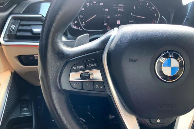 Used 2022 BMW 330i xDrive Sedan w/ Driving Assistance Package AWD/4WD image 24