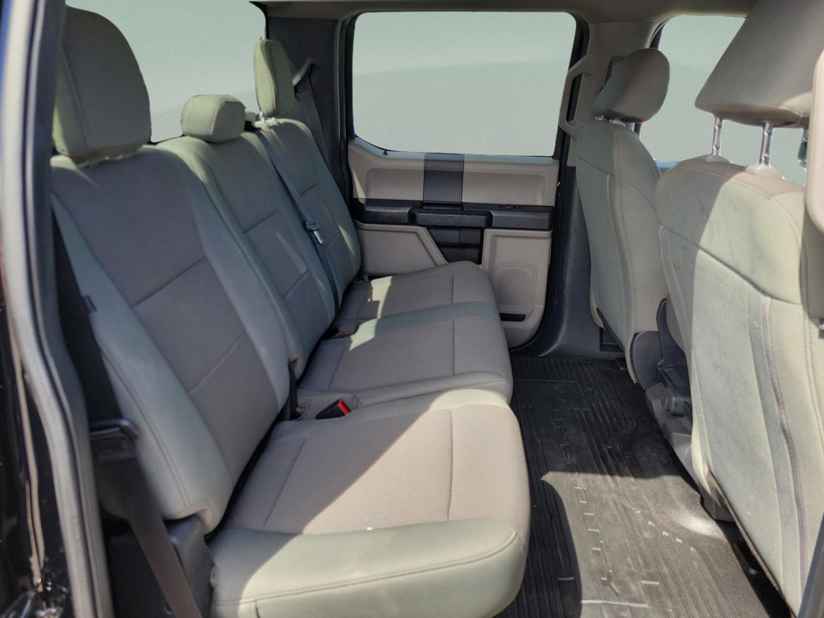 Certified 2022 Ford F350 XL w/ Power Equipment Group image 26