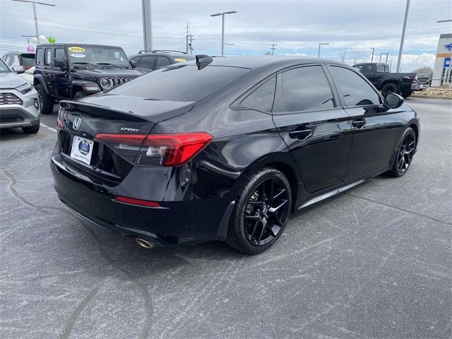 Used 2024 Honda Civic Sport image 7