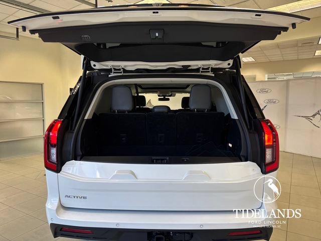 Certified 2025 Ford Expedition Active RWD image 12