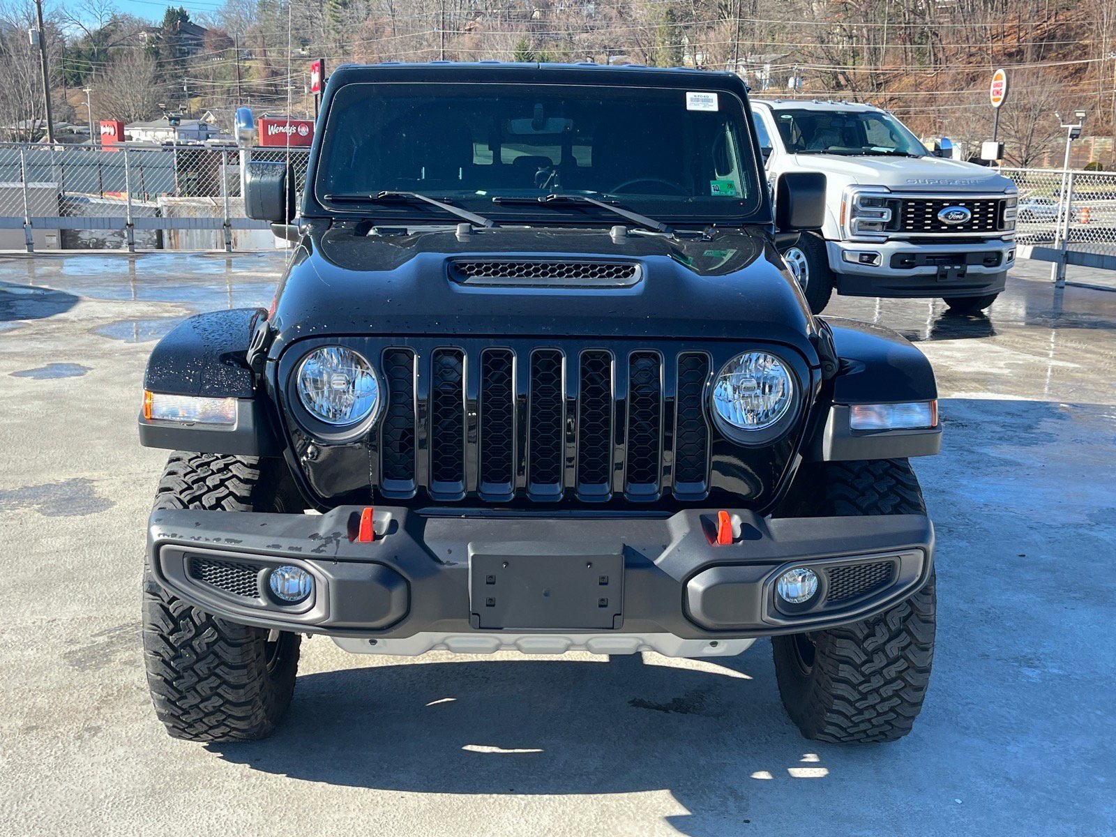 Used 2023 Jeep Gladiator Mojave w/ Cold Weather Group image 5