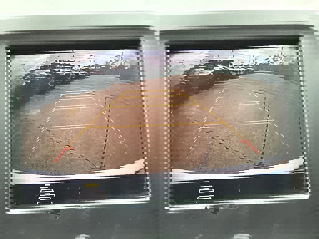 Used 2020 Chevrolet Equinox LT image 28