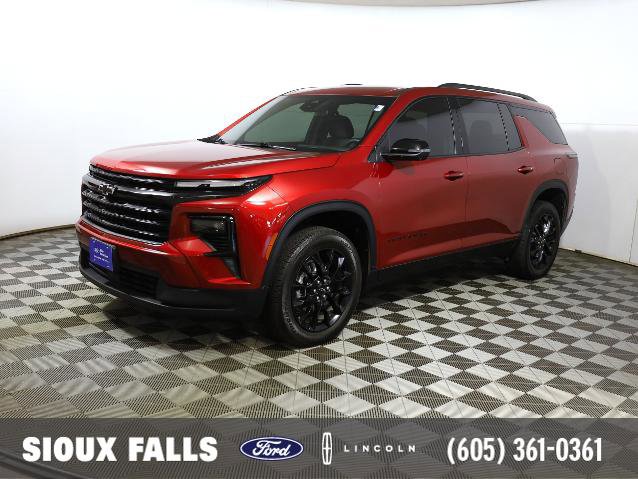 Used 2024 Chevrolet Traverse LT w/ Midnight/Sport Edition image 1