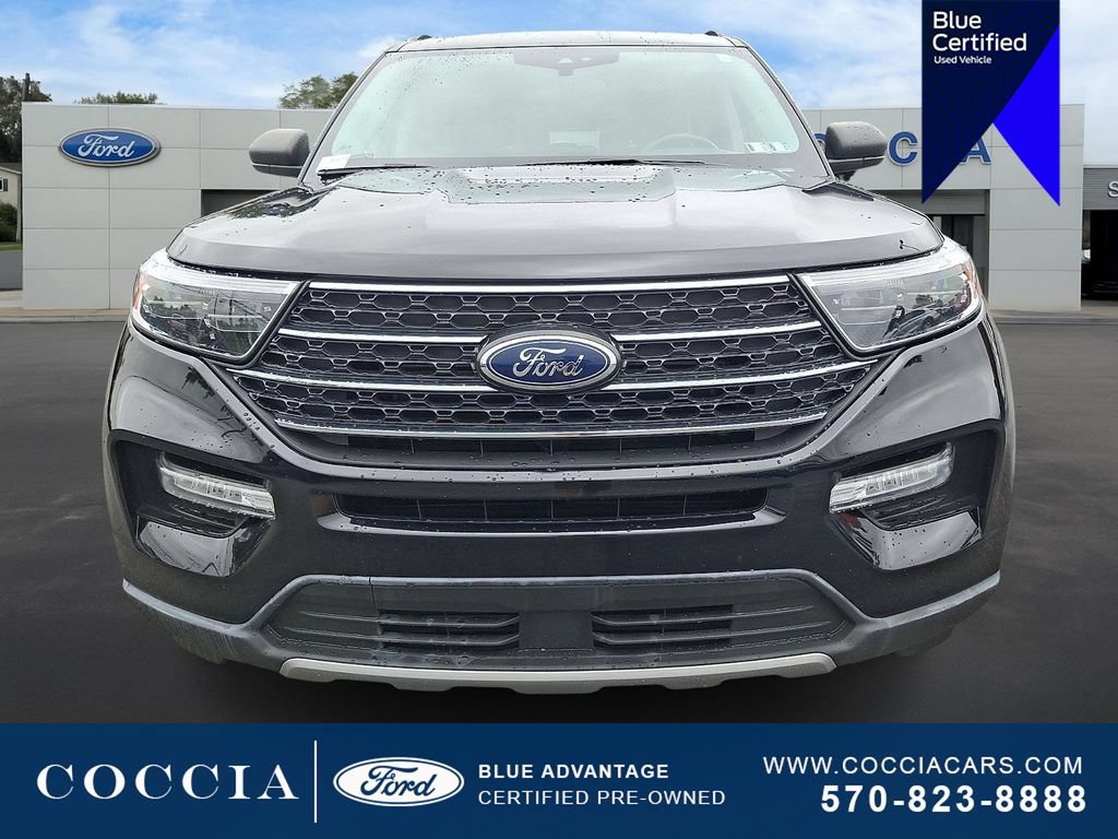 Certified 2023 Ford Explorer XLT w/ Equipment Group 202A AWD/4WD image 2