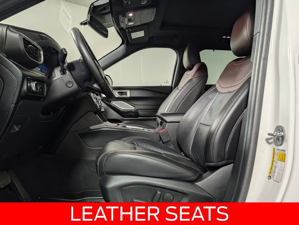 Certified 2023 Ford Explorer Platinum w/ Technology Package AWD/4WD image 11