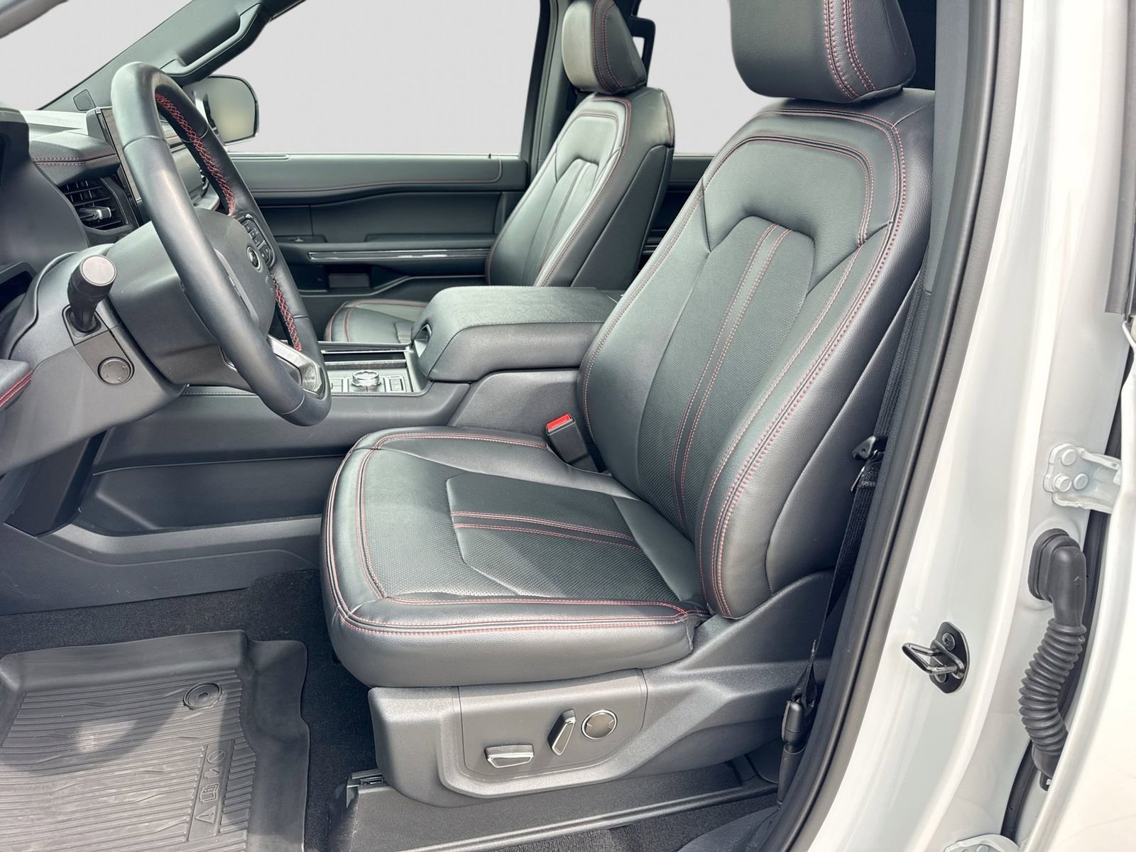 Certified 2023 Ford Expedition Limited AWD/4WD image 19