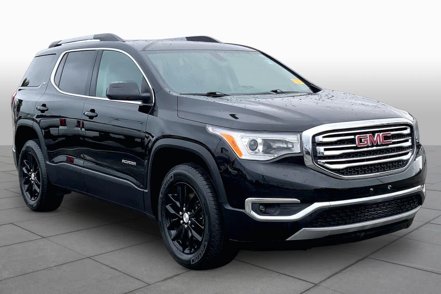 Used 2019 GMC Acadia SLT w/ LPO, Floor Liner Package FWD image 3