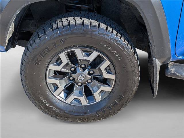 Used 2018 Toyota Tacoma TRD Off-Road AWD/4WD image 25