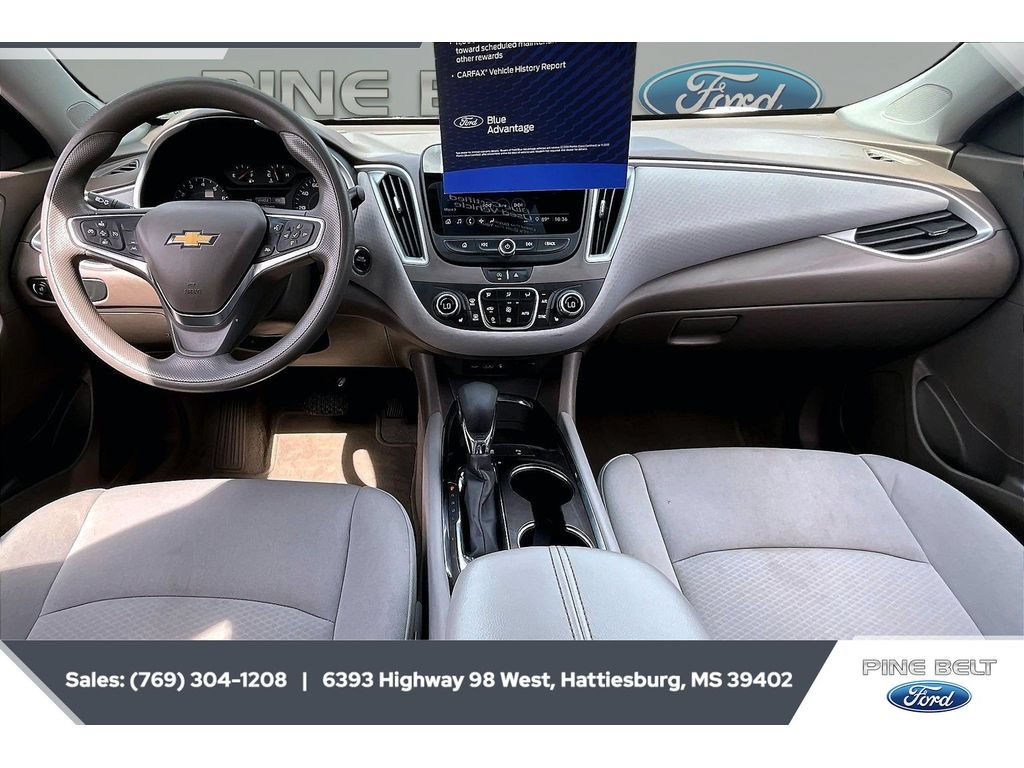 Used 2024 Chevrolet Malibu LT FWD image 13