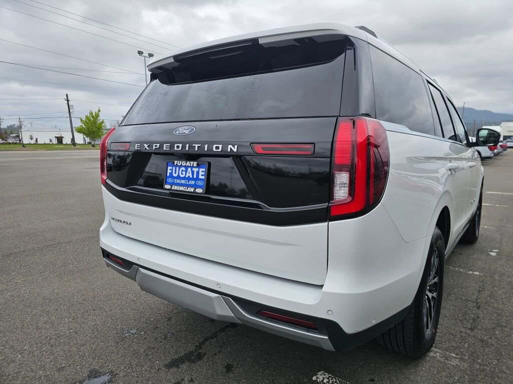Certified 2025 Ford Expedition Platinum AWD/4WD image 7