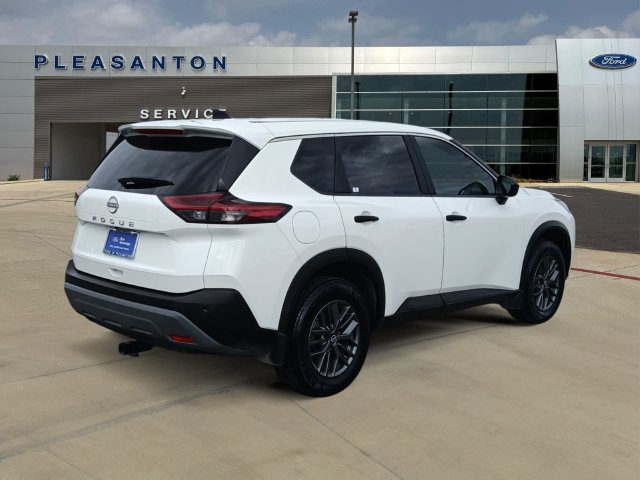 Used 2023 Nissan Rogue S FWD image 5