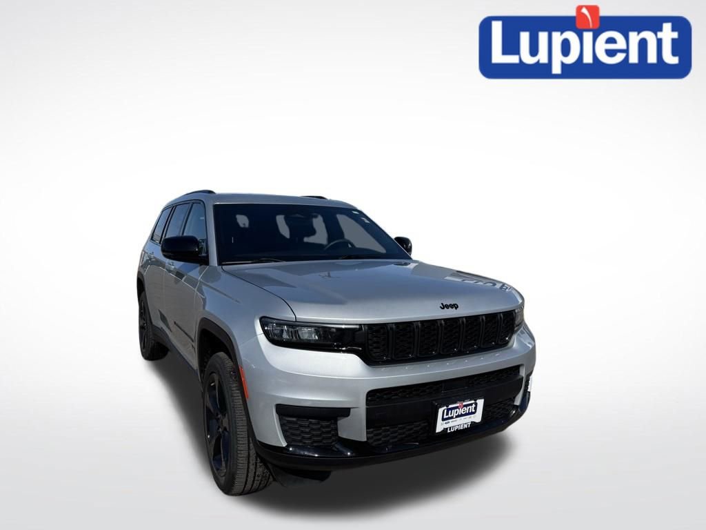 Used 2024 Jeep Grand Cherokee L Altitude