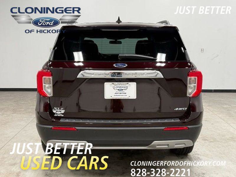 Certified 2022 Ford Explorer XLT w/ Equipment Group 202A image 10
