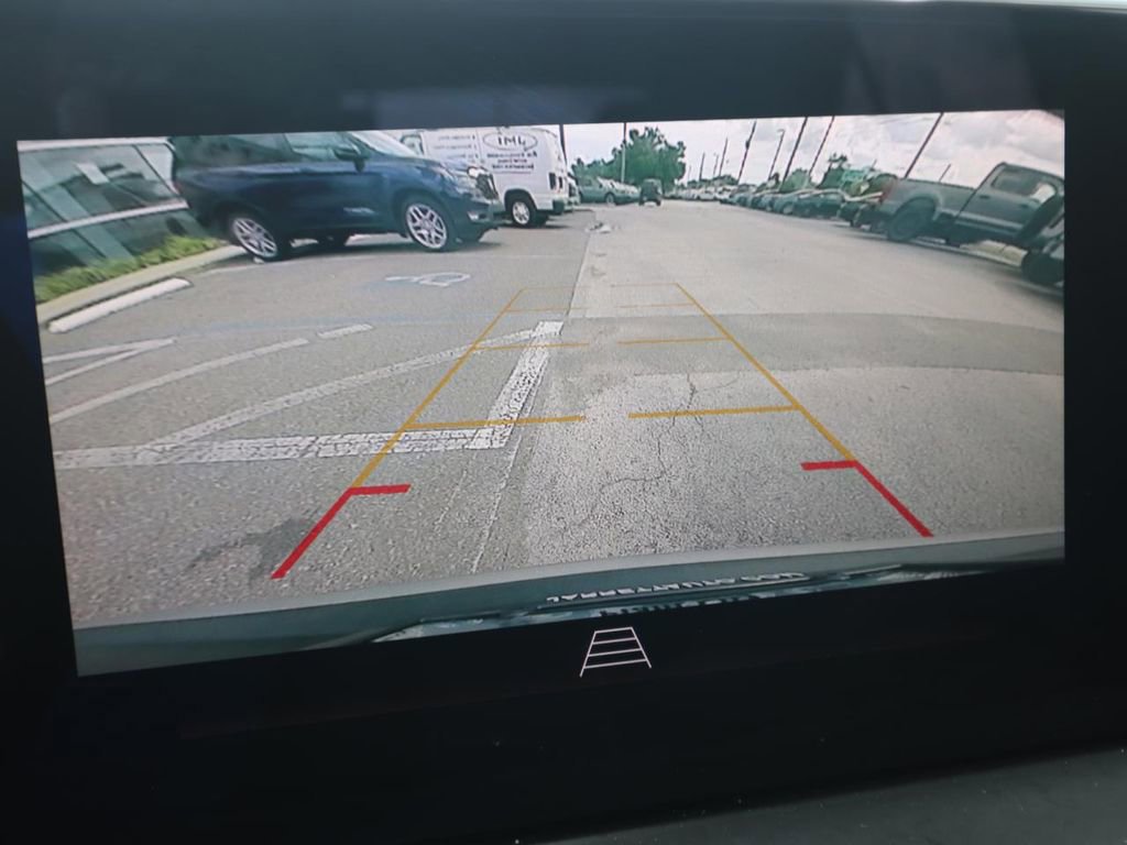 Used 2024 Buick Encore GX Preferred image 10