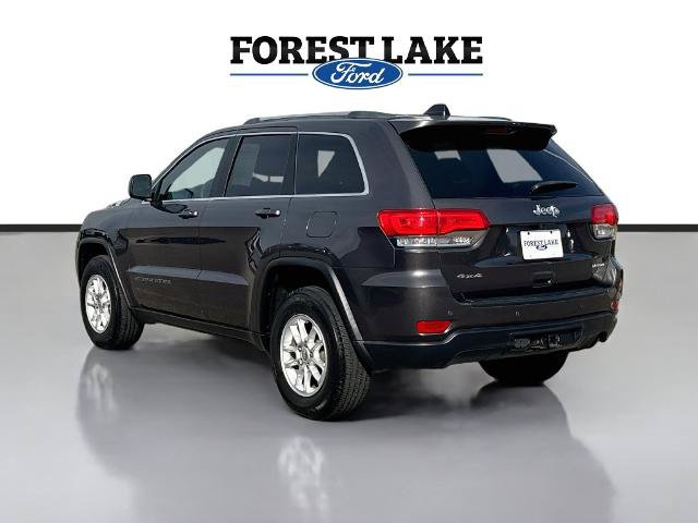 Used 2018 Jeep Grand Cherokee Laredo AWD/4WD image 2