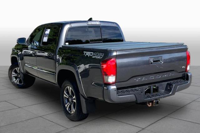 Used 2017 Toyota Tacoma TRD Sport w/ Premium & Technology Package AWD/4WD image 12