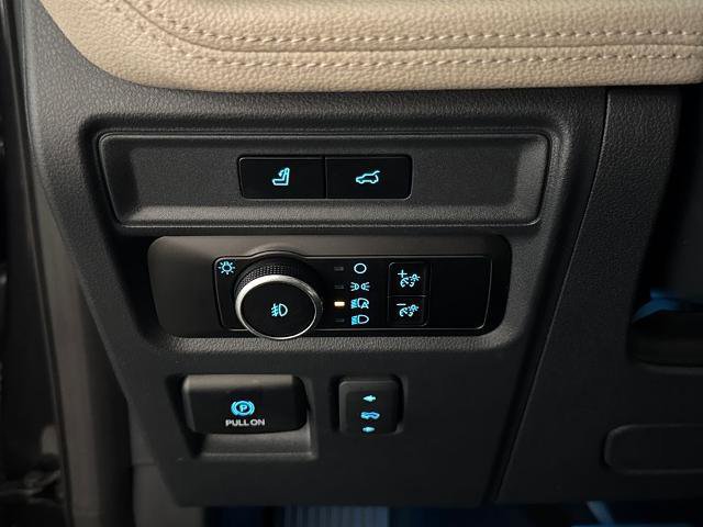 Certified 2024 Ford Expedition Max Limited image 21