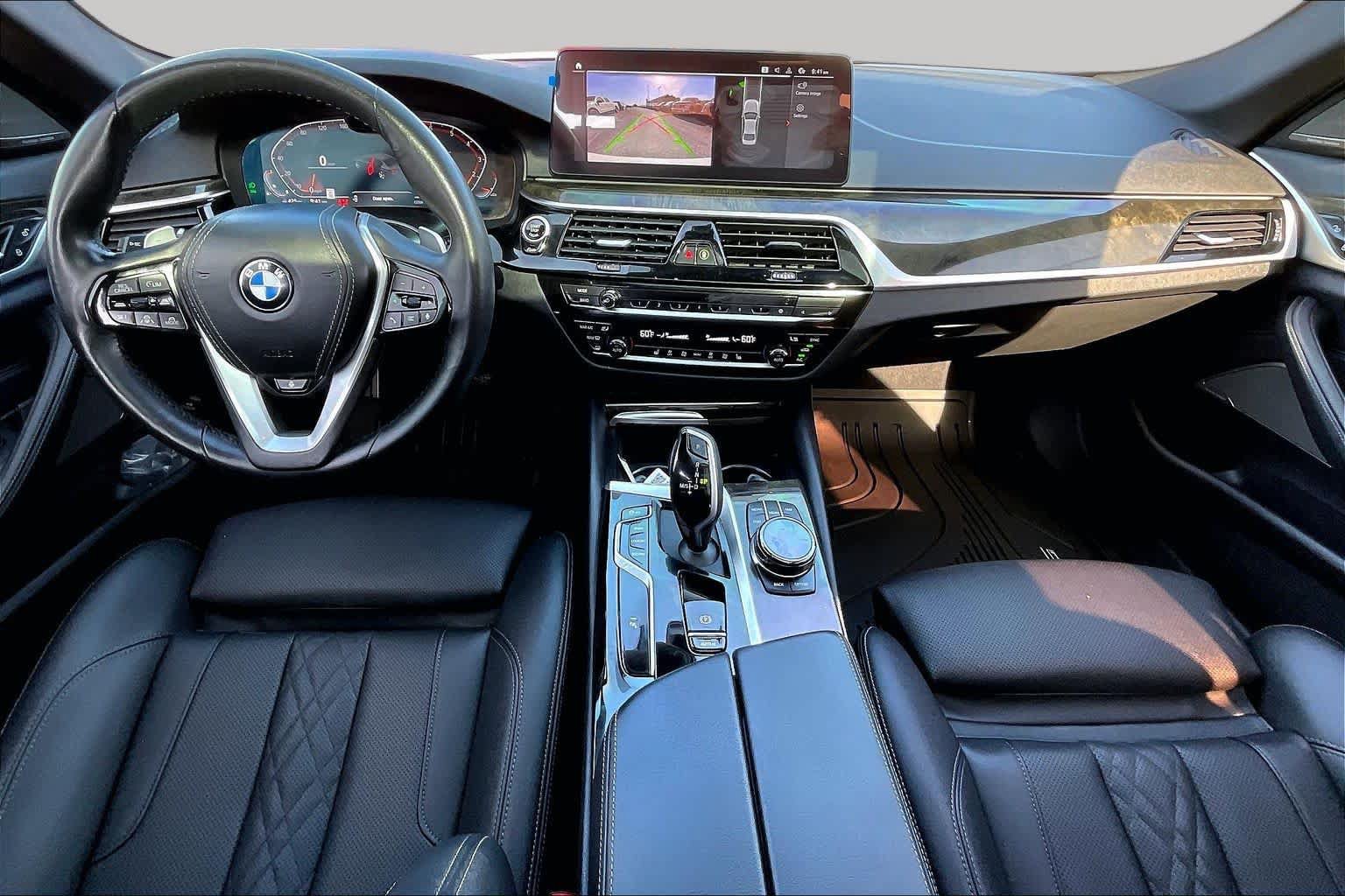 Used 2022 BMW 530i w/ Executive Package RWD image 13